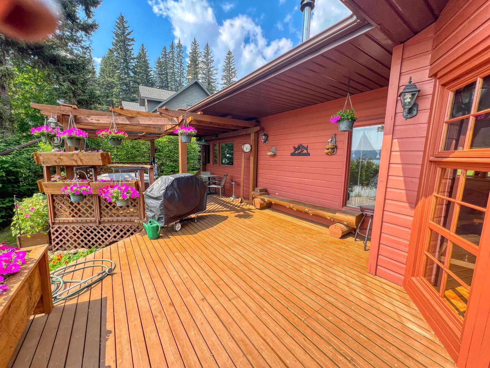 Pergola and Hot Tub